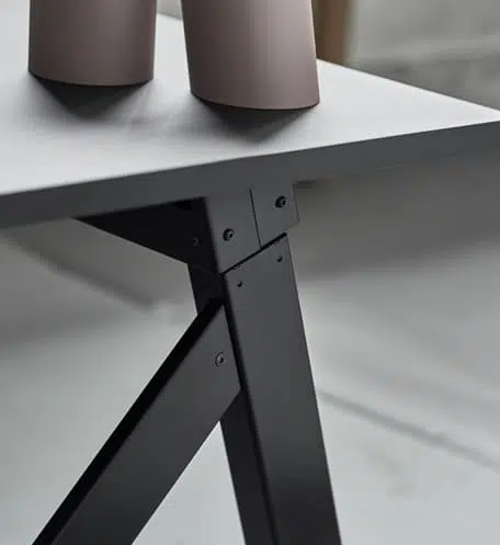 k2-table-height-adjustable-desk-detail-2-stage-column-jpg